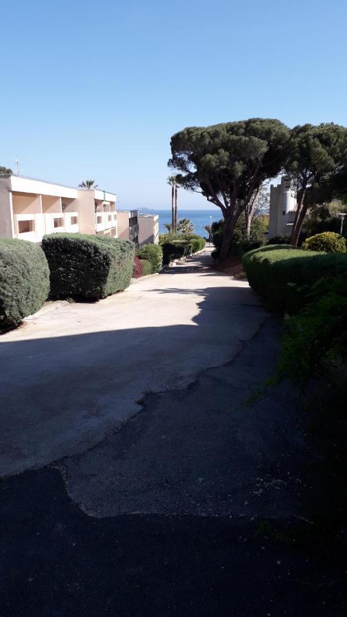 Bandol Nature Et Loisirs: Parking/ Piscine Zewnętrze zdjęcie